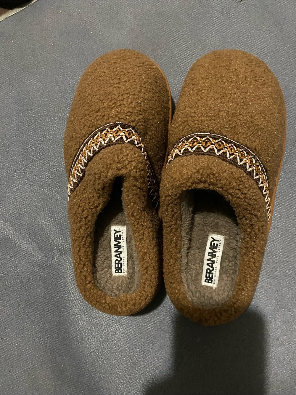Beranmey Unisex Slippers Size 36-37 Brown Cozy Platform Anti-Slip Size 5.5-6
